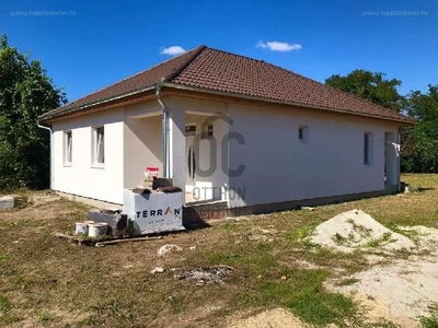 újépítésű, Pér, Pér, ingatlan, ház, 105 m2, 55.990.000 Ft