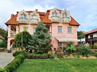 Eladó hotel Hévíz