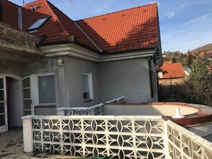 Eladó üzlethelyiség Pécs, Bálicsi út