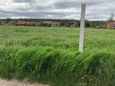 Eladó lakóövezeti telek - Gyúró, Thököly utca