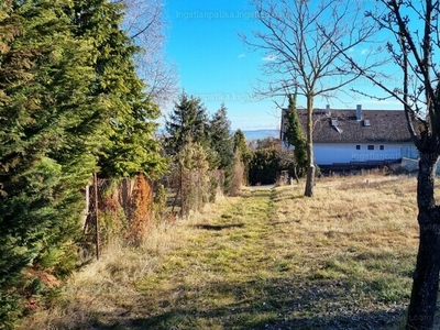 Eladó családi ház - Badacsonytomaj, Veszprém megye