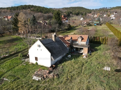 Eladó családi ház - Balatongyörök, Felsőhegyi út