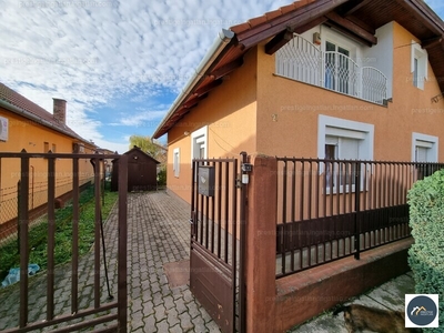 Eladó családi ház - Kistarcsa, Árpád utca