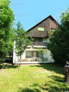 Eladó hétvégi házas nyaraló - Balatonszárszó, Üdülőövezet