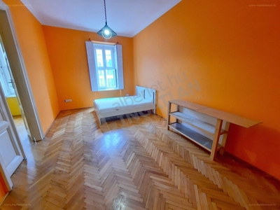 Budapest, ingatlan, lakás, 71 m2, 250.000 Ft