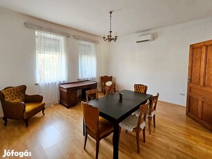 Eladó 227 m2 családi ház, Győr