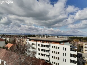 Eladó téglalakás Siófok, Ezüstparttól 5 perc sétára