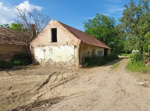 Eladó telekTüskevár