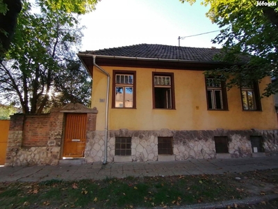 Villaszerű családi ház - Pécs, Baranya - Ház