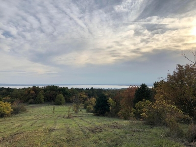 Eladó Balatoni Panorámás építési telek!!!!