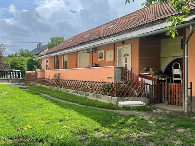 Eladó családi ház - Etyek, Horváth utca