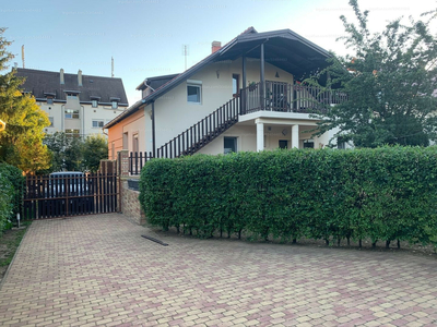 Eladó családi ház - Gödöllő, Ibolya utca