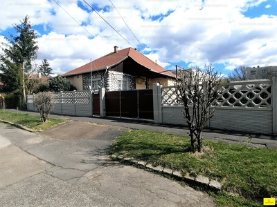 Eladó családi ház - Miskolc, Dél-Kilián