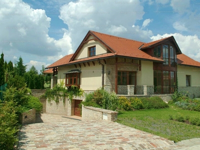Eladó családi ház - Mogyoród, Szentjakab parkfalu