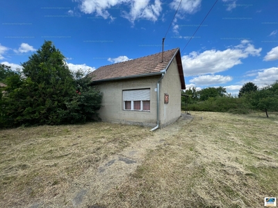 Eladó családi ház - Szedres, Tolna megye