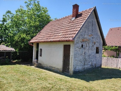 Eladó hétvégi házas nyaraló - Siklós, Baranya megye