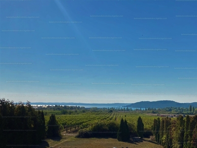 Eladó külterületi telek - Balatonfüred, Felsőváros