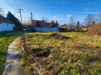 Eladó lakóövezeti telek - Mezőtúr, Szív utca