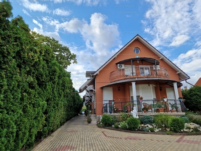 Eladó szálloda, hotel, panzió - Balatonfüred, Balatonarács