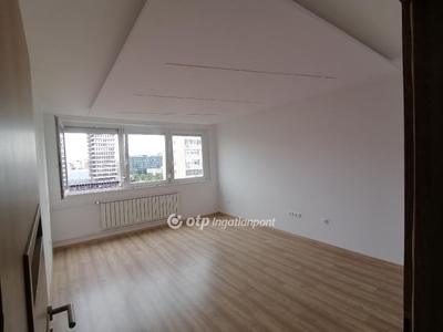 Eladó újszerű állapotú panel lakás - Budapest XIII. kerület