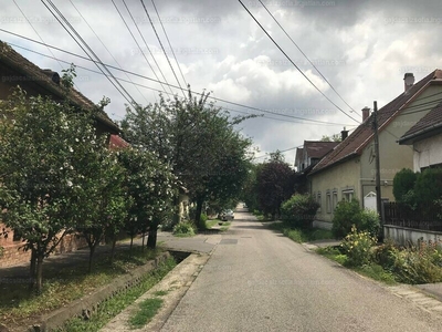 Eladó családi ház - XVI. kerület, Sashalom