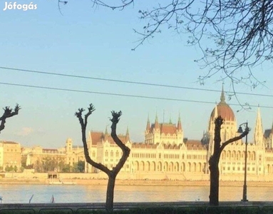 Bem rakparton panorámás lakás eladó