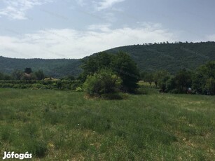 Balatonedericsi zártkerti telek eladó