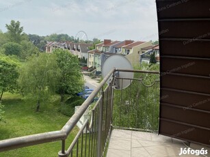 Balatoni panorámás lakás Keszthelyen eladó !