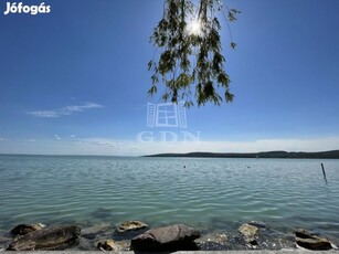 Eladó családi ház Balatonfűzfő, Külön bejáratú, kétgenerációs!