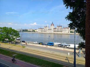 Eladó Lakás, Budapest 1 kerület PARLAMENTRE ÖRÖK PANORÁMÁS LAKÁS A BEM RAKPARTON