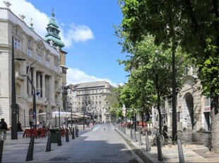 Eladó téglalakás Budapest, V. kerület, 1. emelet