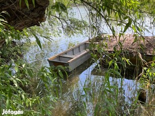 Holt-Tisza pari építési telek eladó