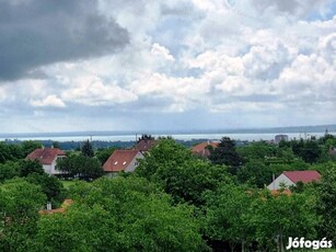 Keszthely Kertvárosában panorámás építési telek eladó