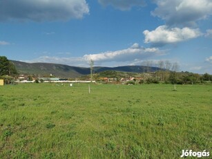 Kesztölcön új parcellázású összközműves építési telkek eladók