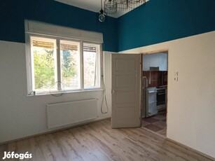 Kiadó házrész, 15.ker Pestújhely, 40m2, 2 szoba