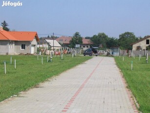 Lakóparki telkek féláron Nyíregyházán