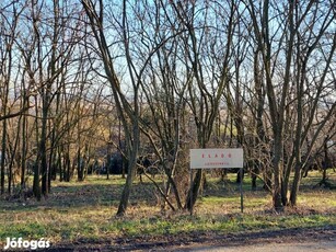 Panorámás építési telek a fonyódi várhegyen