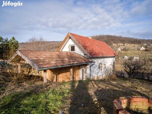 Szekszárd, Csötönyi völgy, zártkerti tanya