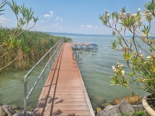 Eladó családi házBalatonszárszó