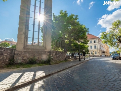 Eladó lakás Budapest 1. ker., Vár