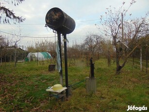 Győr Banai úti kertekben hétvégi ház eladó