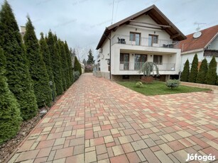 Hajdúszoboszlón 11 apartmanos kitűnő állapotú panzió