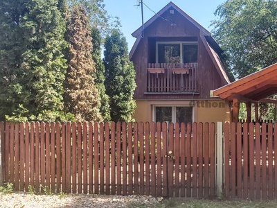 Nyaraló a keleti főcsatorna Újvárosi szakaszán eladó. - Balmazújváros, Hajdú-Bihar - Nyaralók, üdülők