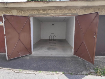 Eladó garázs a belváros peremén! - Pécs, Baranya - Garázs