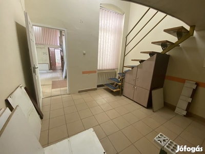 Pécs-Belvárosában 49 m2-es lakás eladó! - Pécs, Baranya - Lakás