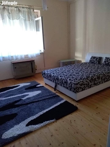 32 m2-es házrész hosszú távra kiadó - Debrecen, Hajdú-Bihar - Sorház/ikerház/házrész