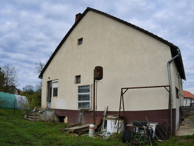 Eladó családi ház - Balatonalmádi, Veszprémi út