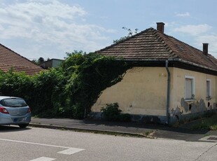 Eladó családi ház Zalaegerszeg, Lőrinc barát utca