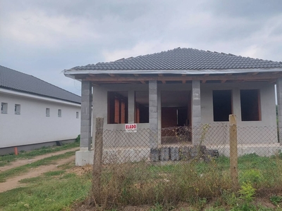 Eladó Nyíregyházán szerkezetkész családi ház - Nyíregyháza, Szabolcs-Szatmár-Bereg - Ház