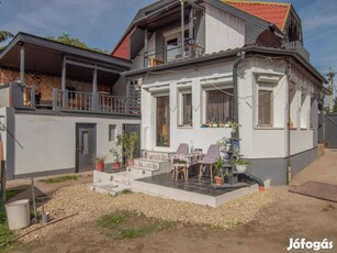 140 m2-es nappali + 4 szobás, szigetelt, családi ház Bp. XVIII. ker